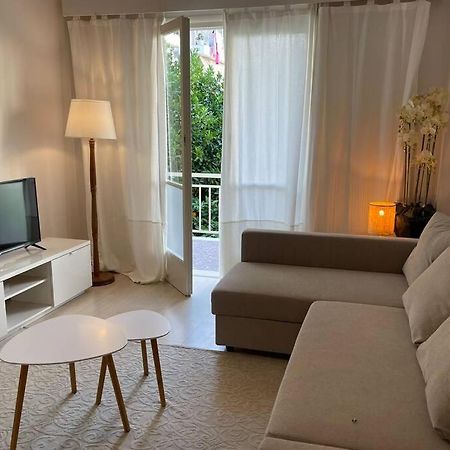 Studio Stay Apartment 칼라마타 외부 사진