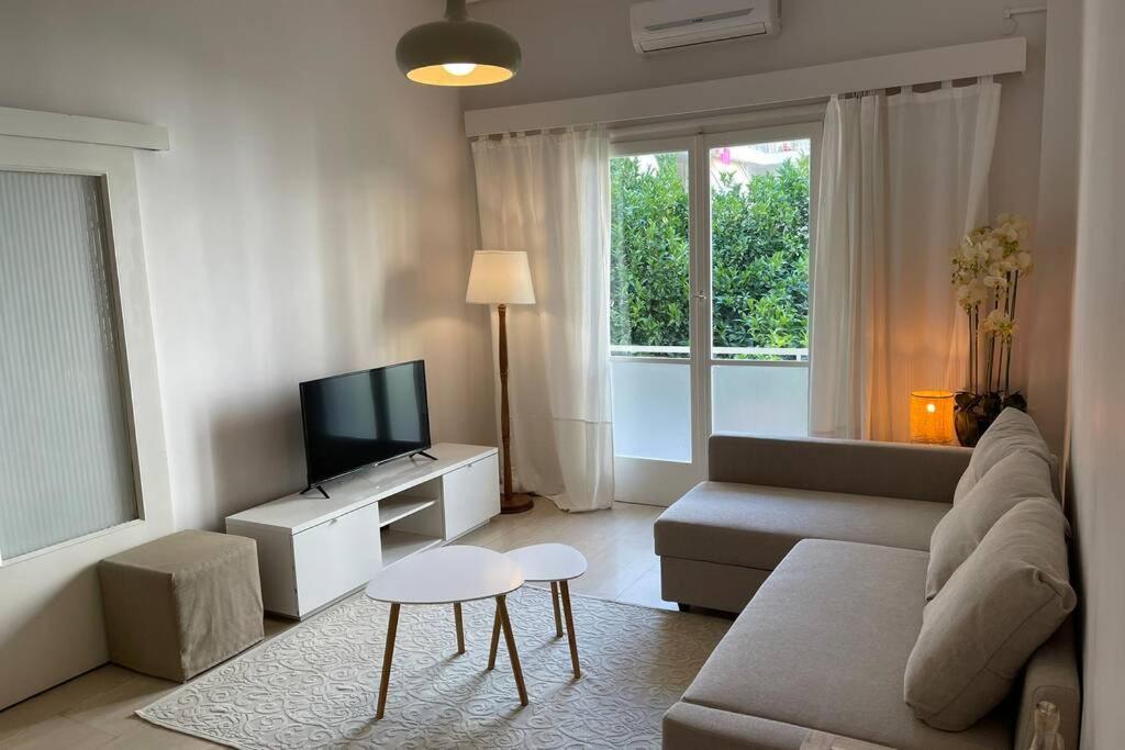 Studio Stay Apartment 칼라마타 외부 사진